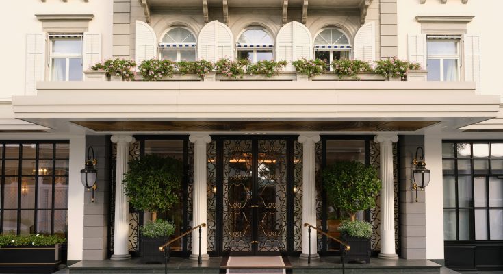 Hotel Baur au Lac Zürich Eingang
