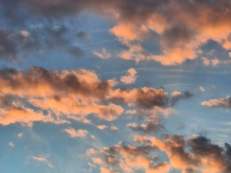 Auffahrt Wolken Himmel