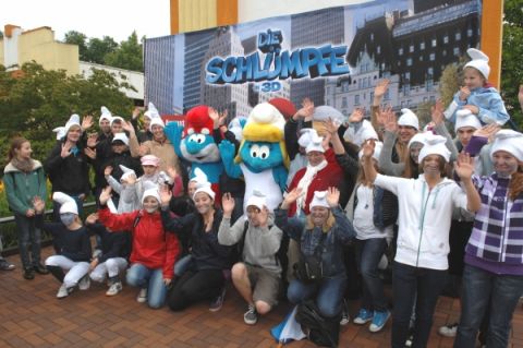 schluempfe-smurfs-day-germany001