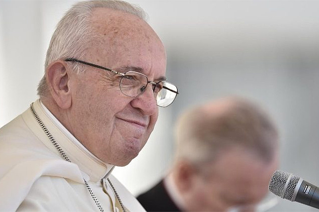 Katholische Kirche lehnt die Todesstrafe nun klar ab - Kirche wird sich für weltweite Abschaffung der Todesstrafe einsetzen Papst Franziskus