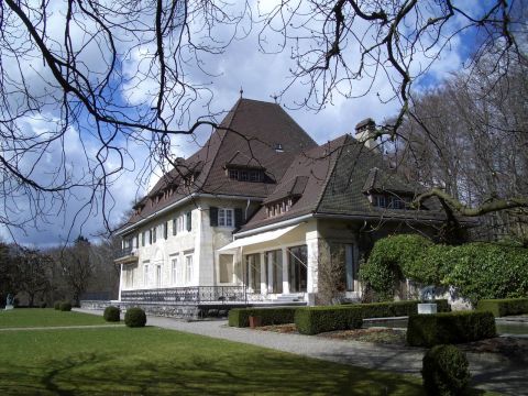 roemerholz-winterthurAnsicht-Villa