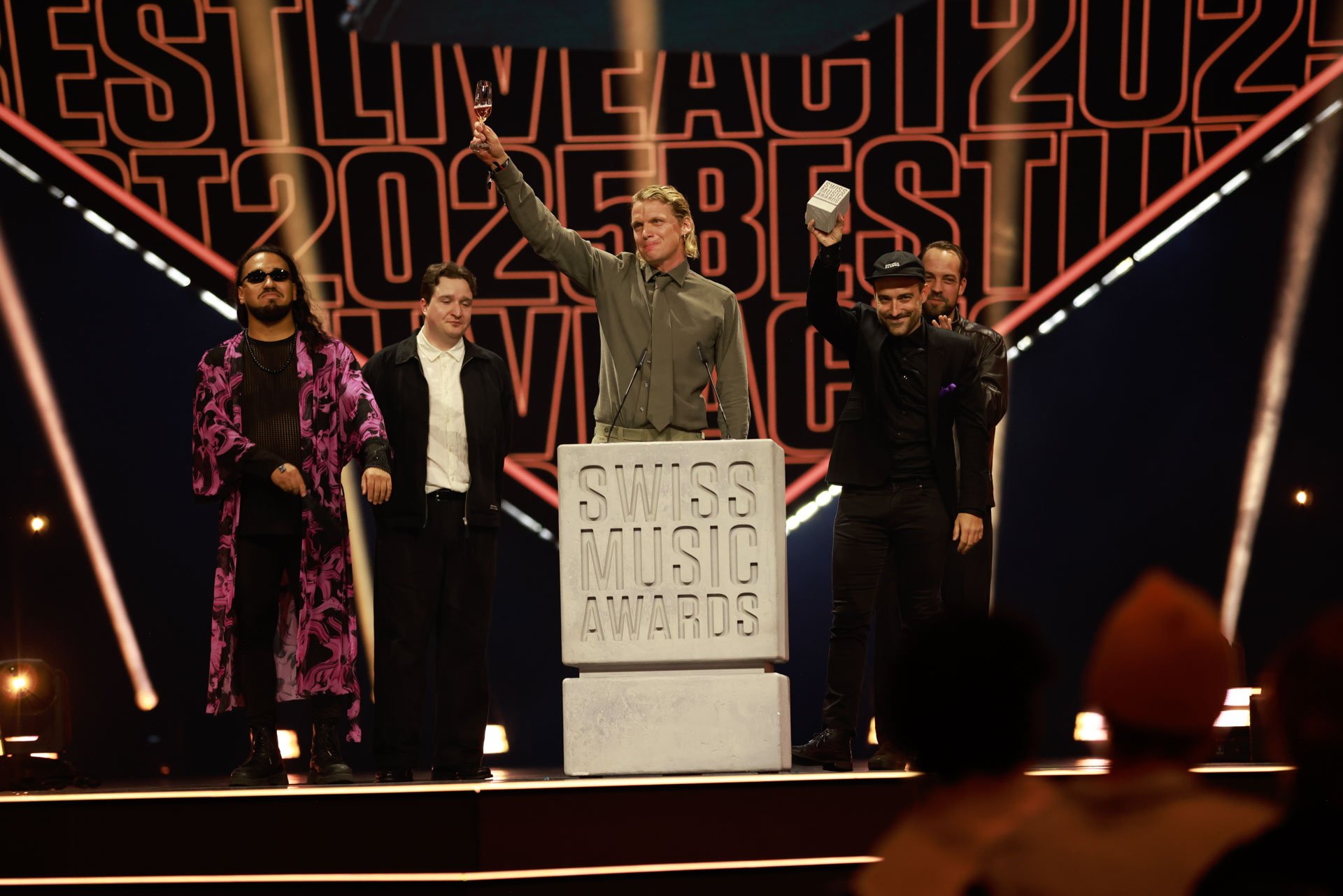 (Bilder) Swiss Music Awards 2025 Gewinner - Liste aller Gewinner der ...